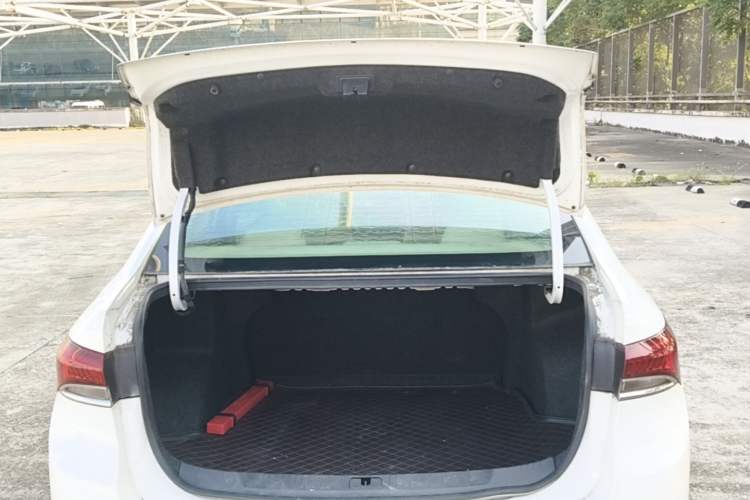 Used Buick GT 2018 15T Dual-Clutch Advanced Model China V Standard Trunk