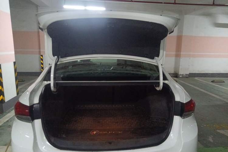 Used Buick GT 2018 18T Automatic Elite Model Trunk