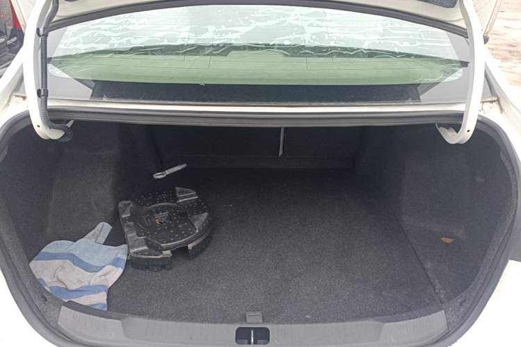 Used Buick GT 2018 15T Dual-Clutch Elite Model China V Standard Trunk