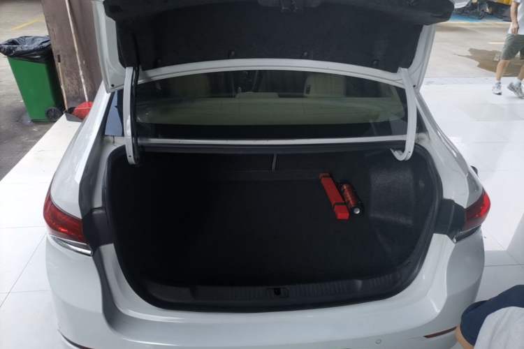 Used Buick GT 2018 15T Dual-Clutch Elite Model China V Standard Trunk