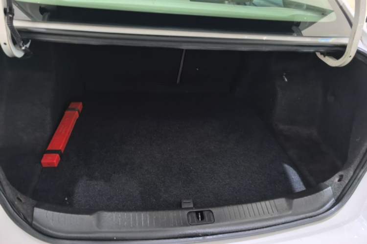 Used Buick GT 2018 15T Dual-Clutch Elite Model China V Standard Trunk