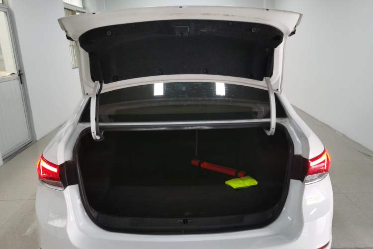 Used Buick GT 2018 15T Dual-Clutch Elite Model China V Standard Trunk