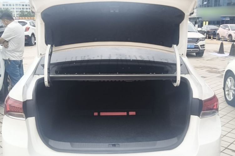 Used Buick GT 2018 15T Manual Entry-Level Version China V Standard Trunk