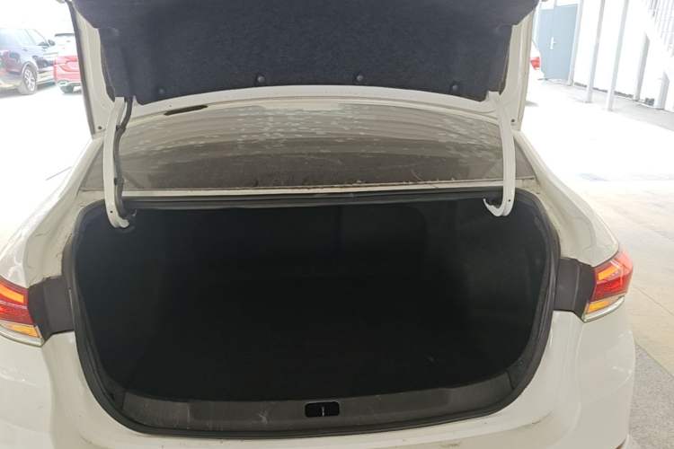 Used Buick GT 2018 18T Automatic Elite Model Trunk