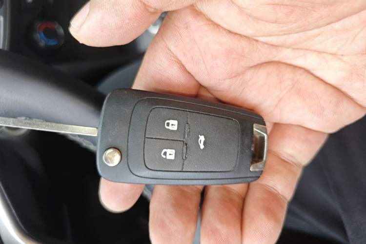 Used Buick GT 2018 18T Automatic Elite Model Vehicle Key