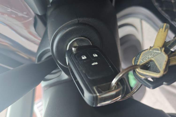 Used Buick GT 2018 18T Automatic Elite Model Vehicle Key