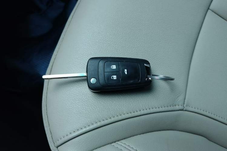 Used Buick GT 2018 15T Manual Elite Version China V Standard Vehicle Key