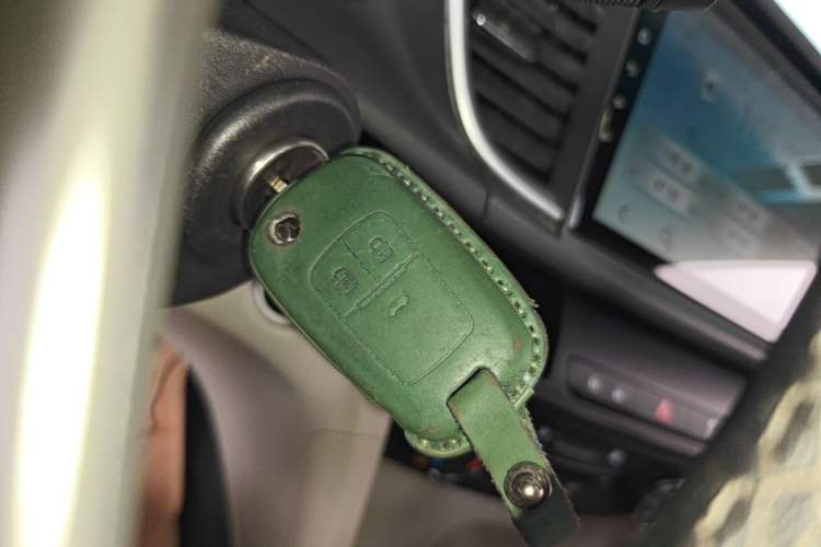 Used Buick GT 2018 15T Dual-Clutch Elite Model China V Standard Vehicle Key