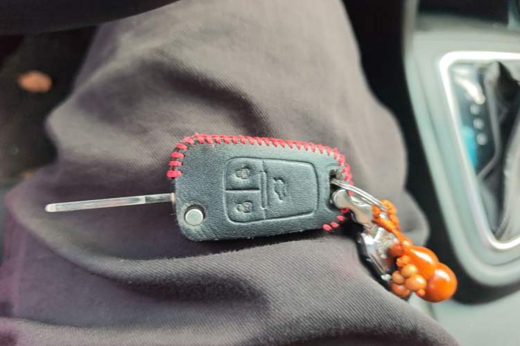 Used Buick GT 2018 18T Automatic Elite Model Vehicle Key