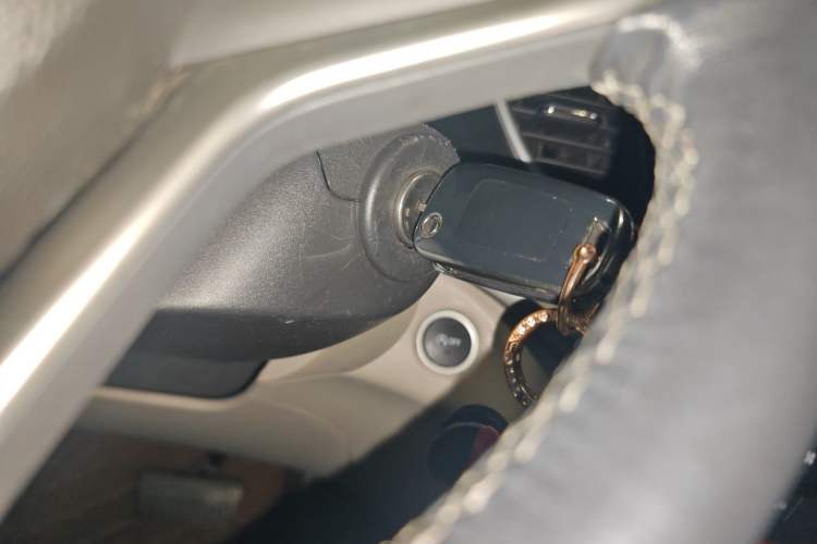 Used Buick GT 2018 15T Dual-Clutch Elite Model China V Standard Vehicle Key
