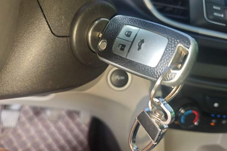 Used Buick GT 2018 15T Manual Elite Version China V Standard Vehicle Key