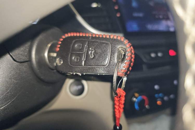 Used Buick GT 2018 15T Dual-Clutch Elite Model China V Standard Vehicle Key