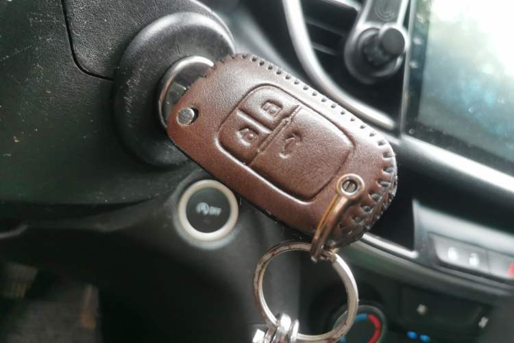 Used Buick GT 2018 18T Automatic Elite Model Vehicle Key