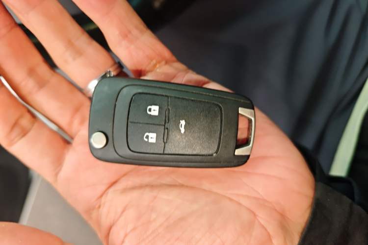 Used Buick GT 2018 15T Manual Elite Version China V Standard Vehicle Key