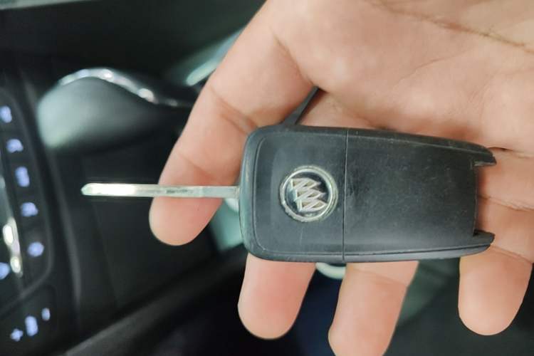 Used Buick GT 2018 18T Automatic Elite Model Vehicle Key