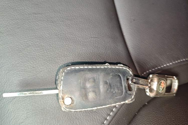 Used Buick GT 2018 18T Automatic Elite Model Vehicle Key