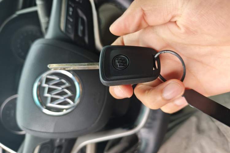 Used Buick GT 2018 15T Dual-Clutch Elite Model China V Standard Vehicle Key