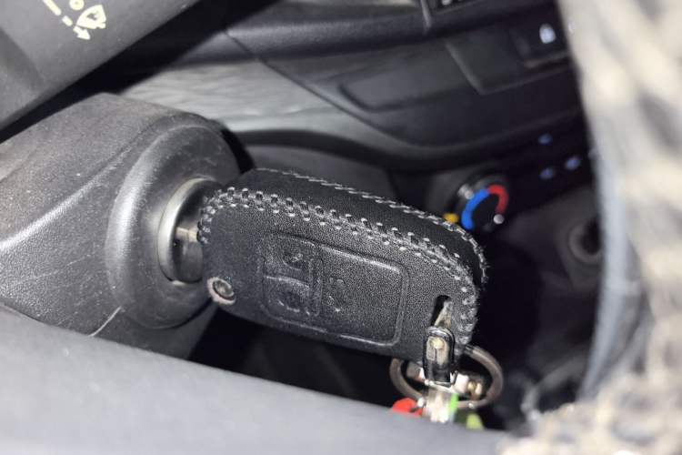 Used Buick GT 2018 18T Automatic Elite Model Vehicle Key