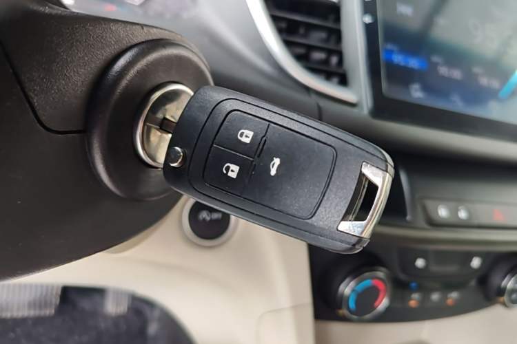 Used Buick GT 2018 15T Dual-Clutch Elite Model China V Standard Vehicle Key