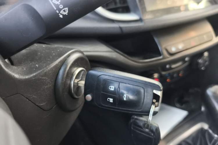 Used Buick GT 2018 18T Automatic Elite Model Vehicle Key