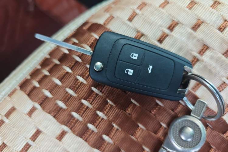 Used Buick GT 2018 15T Manual Elite Version China V Standard Vehicle Key