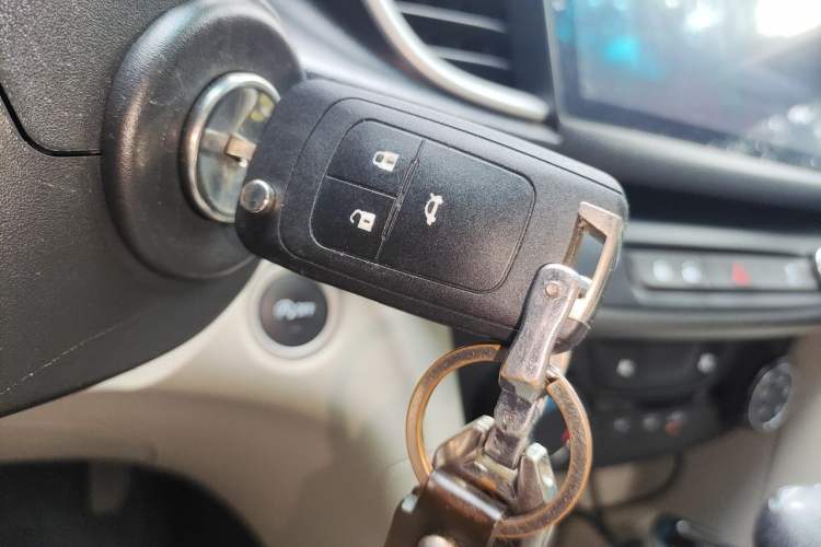 Used Buick GT 2018 15T Dual-Clutch Elite Model China V Standard Vehicle Key