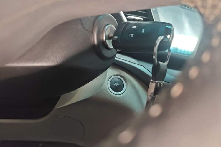 Used Buick GT 2018 15T Manual Elite Version China V Standard Vehicle Key