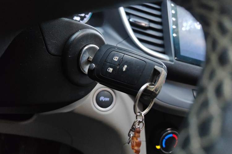 Used Buick GT 2018 15T Manual Elite Version China V Standard Vehicle Key