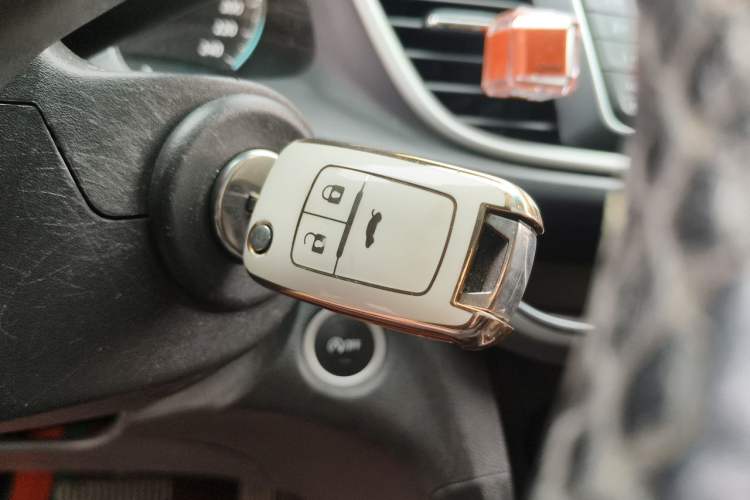 Used Buick GT 2018 18T Automatic Elite Model Vehicle Key
