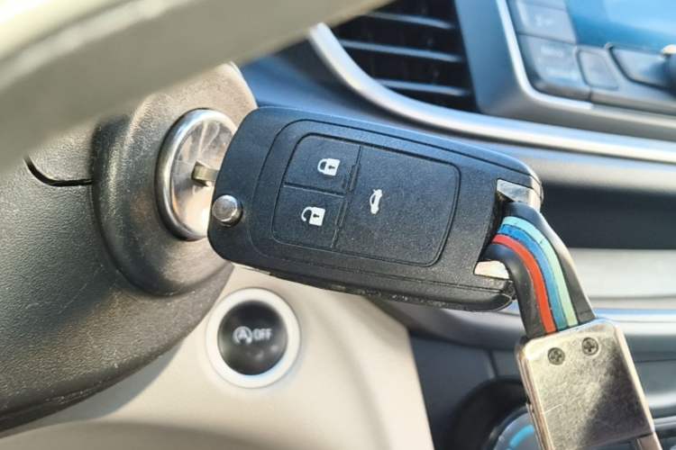 Used Buick GT 2018 15T Manual Elite Version China V Standard Vehicle Key