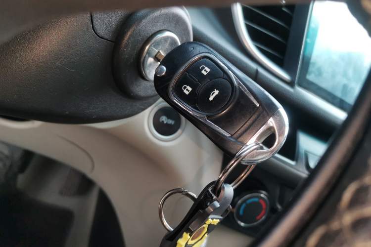 Used Buick GT 2018 15T Dual-Clutch Elite Model China V Standard Vehicle Key