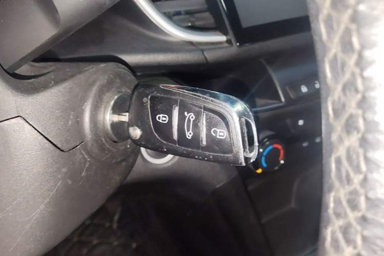 Used Buick GT 2018 18T Automatic Elite Model Vehicle Key