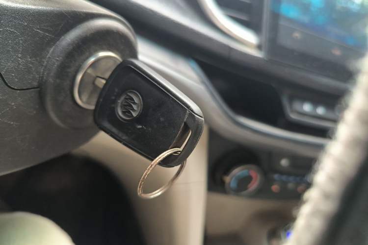 Used Buick GT 2018 15T Dual-Clutch Elite Model China V Standard Vehicle Key