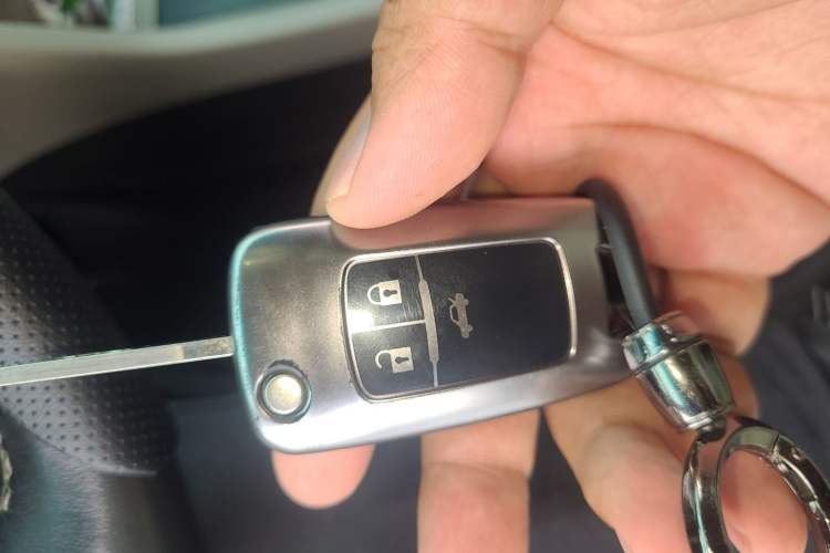 Used Buick GT 2018 15T Dual-Clutch Elite Model China V Standard Vehicle Key