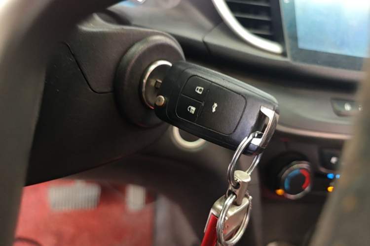 Used Buick GT 2018 18T Automatic Elite Model Vehicle Key