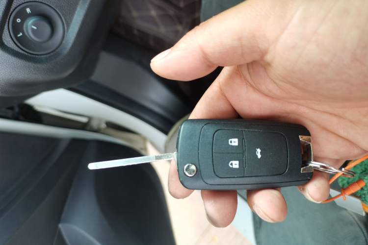 Used Buick GT 2018 18T Automatic Elite Model Vehicle Key