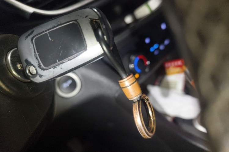 Used Buick GT 2018 18T Automatic Elite Model Vehicle Key