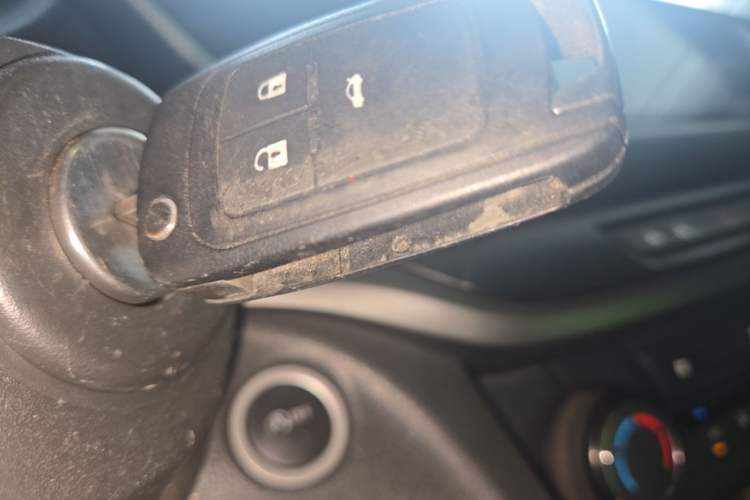 Used Buick GT 2018 18T Automatic Elite Model Vehicle Key