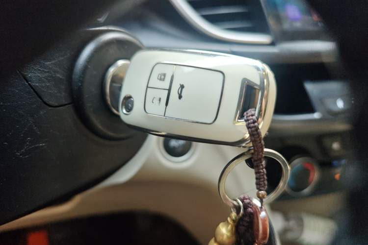 Used Buick GT 2018 15T Dual-Clutch Elite Model China V Standard Vehicle Key