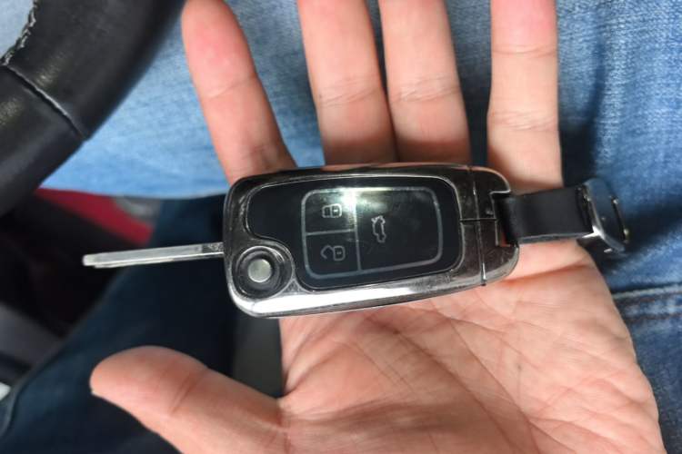 Used Buick GT 2018 15T Manual Elite Version China V Standard Vehicle Key