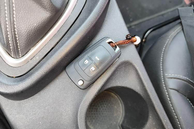 Used Buick GT 2018 18T Automatic Elite Model Vehicle Key