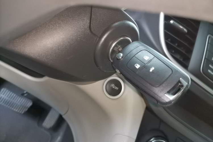 Used Buick GT 2018 15T Dual-Clutch Elite Model China V Standard Vehicle Key