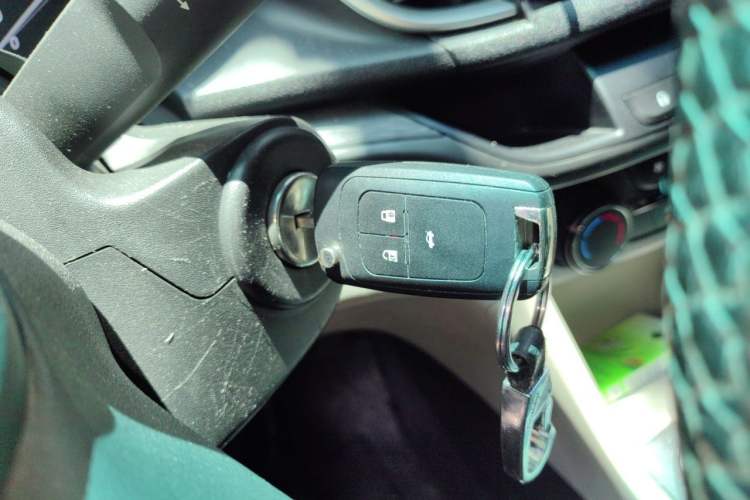 Used Buick GT 2018 15T Dual-Clutch Elite Model China V Standard Vehicle Key