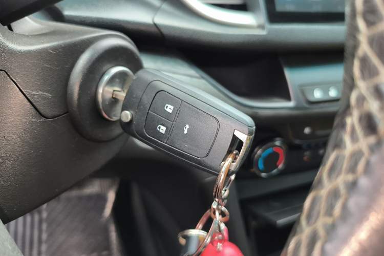 Used Buick GT 2018 18T Automatic Elite Model Vehicle Key