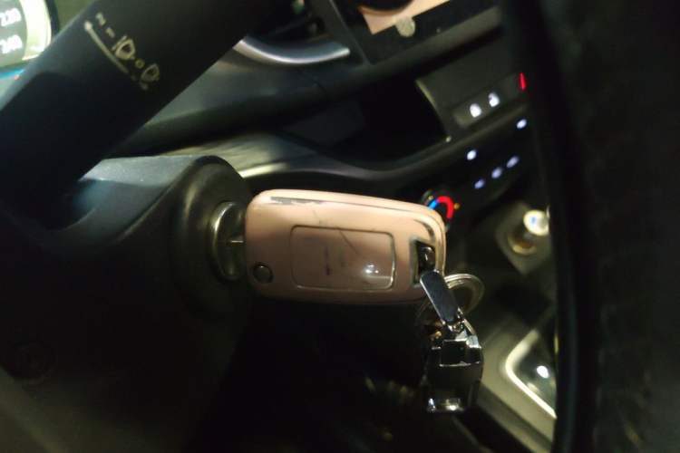 Used Buick GT 2018 18T Automatic Elite Model Vehicle Key