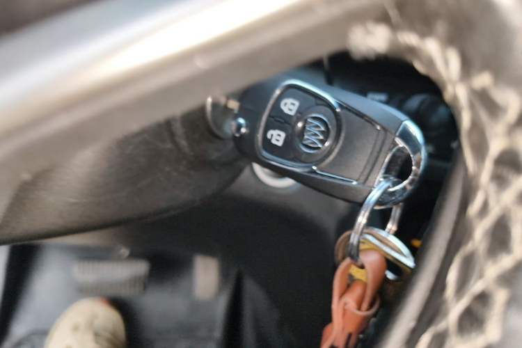 Used Buick GT 2018 18T Automatic Elite Model Vehicle Key