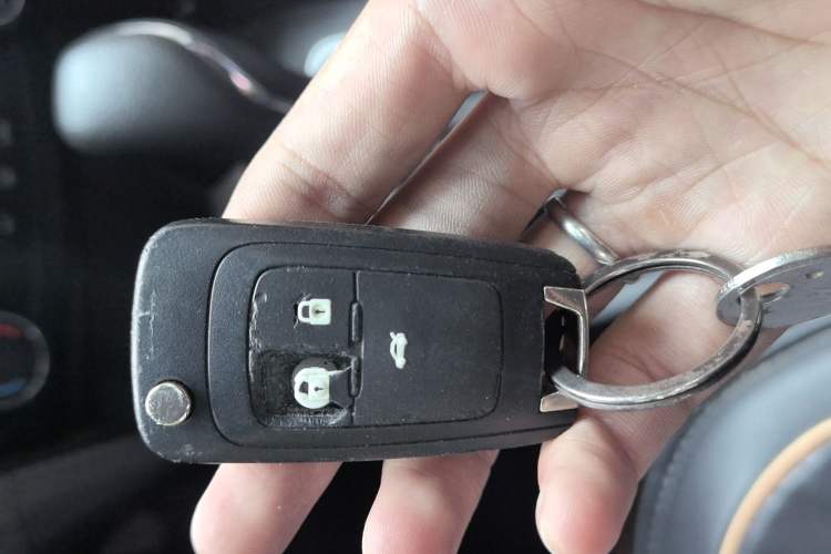 Used Buick GT 2018 18T Automatic Elite Model Vehicle Key