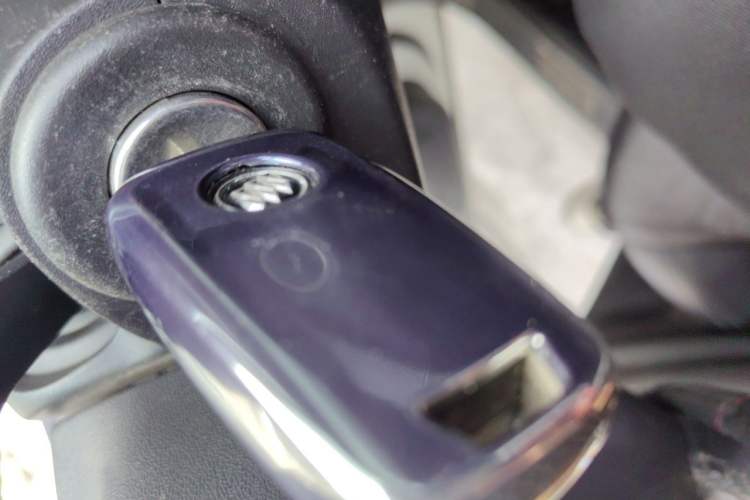 Used Buick GT 2018 18T Automatic Elite Model Vehicle Key