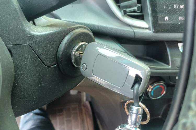 Used Buick GT 2018 18T Automatic Elite Model Vehicle Key