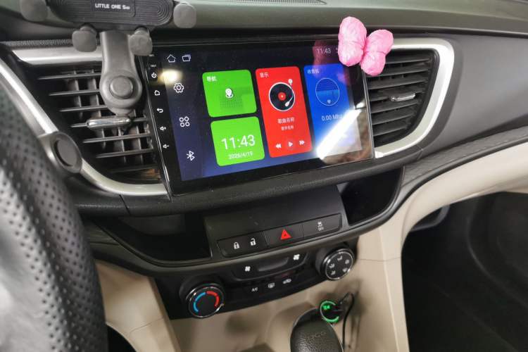 Used Buick GT 2018 15T Dual-Clutch Elite Model China V Standard Audio And AC Panel